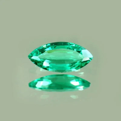 2.80 CT / 15x7 mm Lab Grown Colombian Emerald Loose Gemstone Marquise Cut - Image 1 of 4