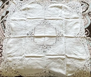 VINTAGE LINEN Brussels LACE Trim Card Table 33”x34” 4 Napkins From Mom 1930-40s - Picture 1 of 7