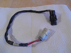 T1097 2000 00 HONDA TRX300 FOURTRAX 4X4 KEY SWITCH + KEY - Picture 1 of 6