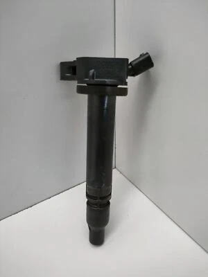 TOYOTA YARIS 2005 - 2011 IGNITION COIL 1.3 PETROL 63899 90919-02257 - Image 1 of 4