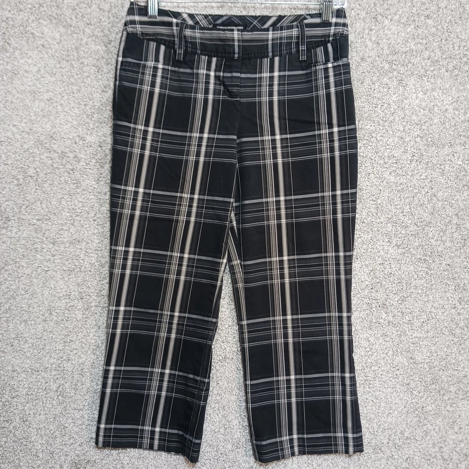 Express Design Studio Pants Womens Size 0 Black White Plaid Straight Leg Capri - Image 1 of 4