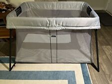 Baby Bjorn Travel Light Portable Crib w Carrying Case Gray