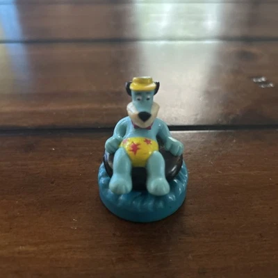 Wendy's 1990 Hanna Barbera Huckleberry Hound  Kids Meal Toy - Image 1 of 4