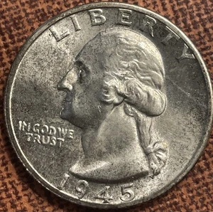 1945-S Washington Quarter BU - Uncirculated 90% Silver - (Lot 206) - Picture 1 of 2