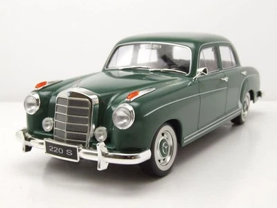 Mercedes 220 S Limousine 1956 Verde Modellino Auto 1:18 KK Scale - Immagine 1 di 4