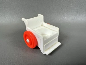 Vintage Fisher Price Little People Childrens Hospital 931 Wheelchair Accessory - Picture 1 of 5