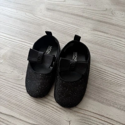Zapato de vacaciones Michael Kors infantil ballet plano bebé negro brillante talla 4 suela suave Foto 1 de 4