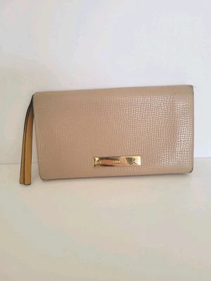 Cartera Plegable de Cuero Chloe Auténtica Geniue Beige Bolso sin asas Logo Grande Teléfono Diseñador Foto 1 de 4