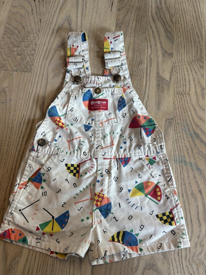 Reloj De Colección Oshkosh B’Gosh Vestbak Overall Tema 3T Hecho en EE. UU. Con Cremallera Frontal Foto 1 de 4