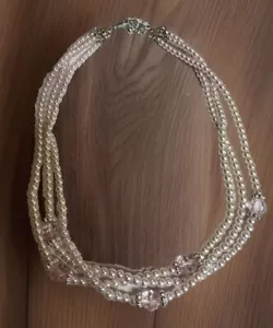Collana Coquette 3 Fili Perle Finte e Vetro Rosa Sfaccettato Perline Gioielli - Foto 1 di 6