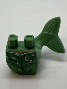 Lego Sand Green Tail, Mermaid Curved with Green and Gold Scales Pattern #L9 - Picture 1 of 1