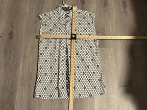 ROCK ROLL N SOUL Shirt Mens Medium Button Down Sleeveless Skulls Black White - Picture 1 of 4