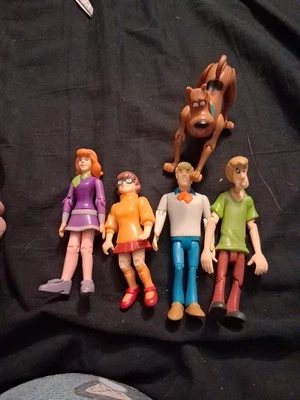 5 figuras completas de Scooby-Doo Hanna Barbera Shaggy Fred Velma Daphne Foto 1 de 4