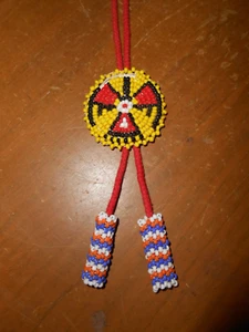 Vintage 1960s 1970s First Nation New Mexico Old Pawn Beaded Bolo Tie - Picture 1 of 3