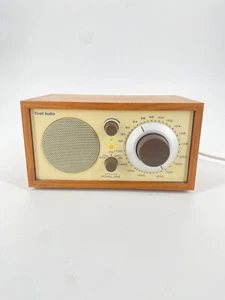 * RADIO TIVOLI AUDIO MODEL ONE WALNUSS BEIGE UKW MW HENRY KLOSS - Picture 1 of 10