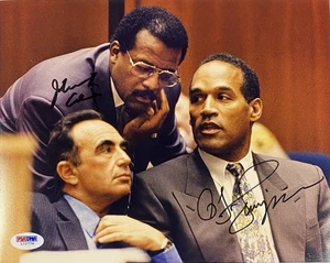 O.J. Simpson & Johnnie Cochran signiertes 8" x 10" Gerichtssaal Foto - PSA/DNA - Bild 1 von 4