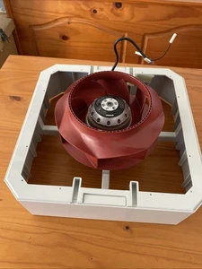 Soplador para purificador de aire IQAir Healthpro Series NE tipo 101.6 1B0 UA0 000 - Imagen 1 de 2