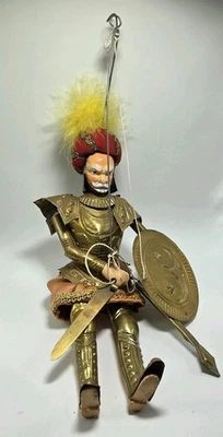 Винтажная сицилийская кукла Pupo Siciliano марионетка старик рыцарь латунь? Броня ~12" - Изображение 1 из 4