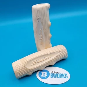 Vintage Schwinn Bicycle Handlebar Grips Stingray Corvette Hollywood  j6 - Picture 1 of 7
