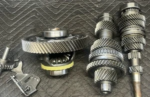 92-95 Honda Civic Oem LX/DX D16 Manual Transmission Gear Set Assembly A000 P20 - Foto 1 di 15