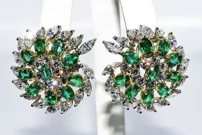 $75,995 15.43CT ESMERALDA COLOMBIANA NATURAL Y DIAMANTES REMOLINO PENDIENTES PLATINO/18K Foto 1 de 4