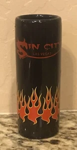 Sin City, LAS VEGAS, Nevada ~ Llamas ~ Vidrio Pequeño - Imagen 1 de 6