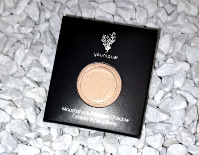Younique MOODSTRUCK Kompakt Lidschatten Refill Farbe Timid Pfirsich Nude Matt  - Bild 1 von 2