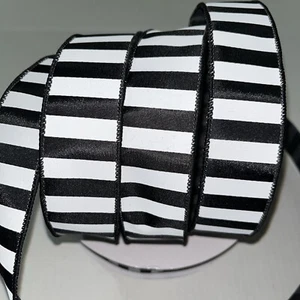 Black and White Medium Stripes Satin Wired Edge Ribbon 1.5"x5yds Bows Brand New - Picture 1 of 3