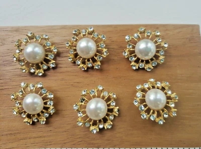 Set of 6 Gold Finish High Quality Bright Crystal Rhinestone & Pearl Round Button - Image 1 of 4