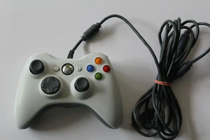 Microsoft XBox 360 Controller Wired Kabelgebunden weiß Stick DEFEKT - Bild 1 von 3