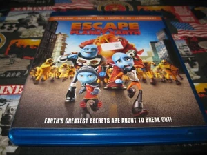 Escape From Planet Earth (Blu-ray/DVD, 2013, 4-Disc Set ) - Picture 1 of 1