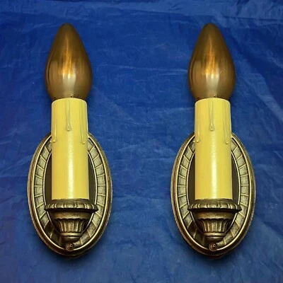 Par de apliques antiguos pequeños de calidad luces con cable 29J Foto 1 de 4