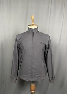 Chaqueta bomber Fred Perry con logotipo pequeño gris de cuello alto para homb... - Imagen 1 de 13
