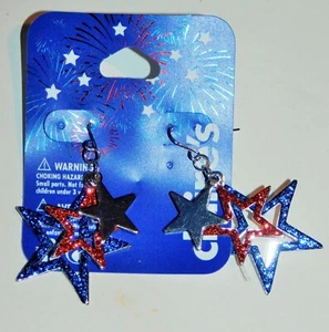 Pendiente Claire's Forth of July, estrellas colgantes (más corto) - Imagen 1 de 1