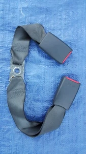 2005 - 2010 SCION TC REAR LEFT & CENTER DOUBLE SEAT BELT BUCKLE LATCH LOCK OEM  - Picture 1 of 2