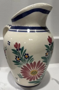 Brocca Quimper con disegno floreale alta poco più di 7 pollici - Foto 1 di 11