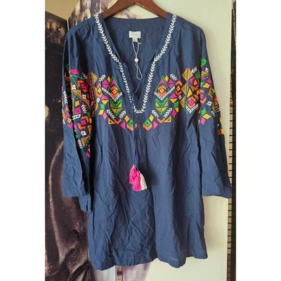 Top túnica Mud Pie azul marino bordada boho colorido traje de baño cubierta talla mediana Foto 1 de 4