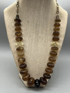 Vintage rauchige bernsteinfarbene Glasperlen einzelner Strang Halskette - 23 Zoll L - Bild 1 von 7