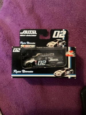 Ryan Newman Alltel 02 Racing ford  - Image 1 of 3