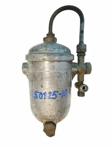 Mercedes OM 621.912 FJ/AF5/22 A0014775401 A6210900231 Gehäuse Kraftstofffilter - Picture 1 of 3