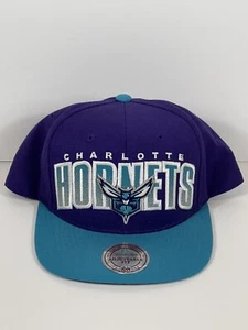 Charlotte Hornets Vintage Mitchell & Ness NBA Snapback Vestibilità Regolabile - Ottime Condizioni - Foto 1 di 6