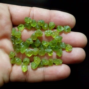 Jewelry For Making Size 7-9 MM Top Quality Peridot Raw 25 Pcs Lot Loose Gemstone - Picture 1 of 4