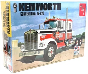 AMT 1/25 Scale Unbuilt Kit AMT1021/06 Kenworth Conventional W-925 Tractor Truck - Bild 1 von 5