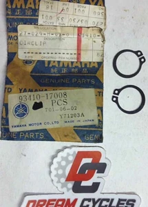 NOS Yamaha Circlip DT400 IT400 SC500 TT500 TX650 XS2 CIR-CLIP 93410-17008-00 (2) - Imagen 1 de 1