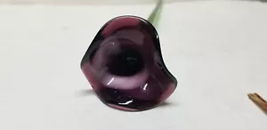 KUNSTGLASAMETHYST WEISSER WIRBEL TROMPETE LANGER STIEL GLASBLUME 17 1/4 ZOLL - Bild 1 von 4