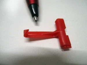 Puntatore distanziale per macchina da scrivere selectric IBM nuovo OEM, rosso, con garanzia - Foto 1 di 2