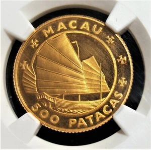 Macao: oro "Grand Prix 35th Anniversary" 500 Patacas 1988 PR68 Ultra Cameo NGC. - Foto 1 di 4
