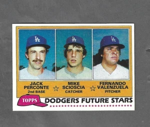 Fernando Valenzuela/Mike Sciocia/J.Perconte Dodgers Future Stars 1981 Topps #302 - Imagen 1 de 2