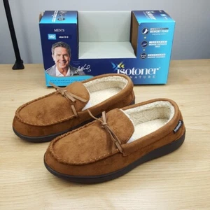 ISOTONER Mens Moccasin Slippers Size 8 - 9 Tan Plush Lined Memory Foam Comfort - Picture 1 of 9