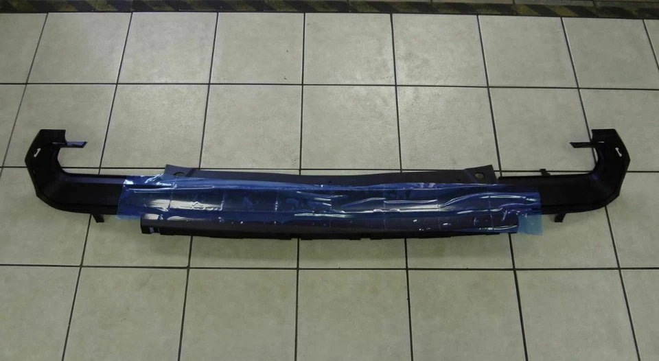 08-14 Dodge Challenger Luz Trasera Lámpara Borde Envolvente Bisel Fábrica Mopar Nuevo Fabricante Original Foto 1 de 1